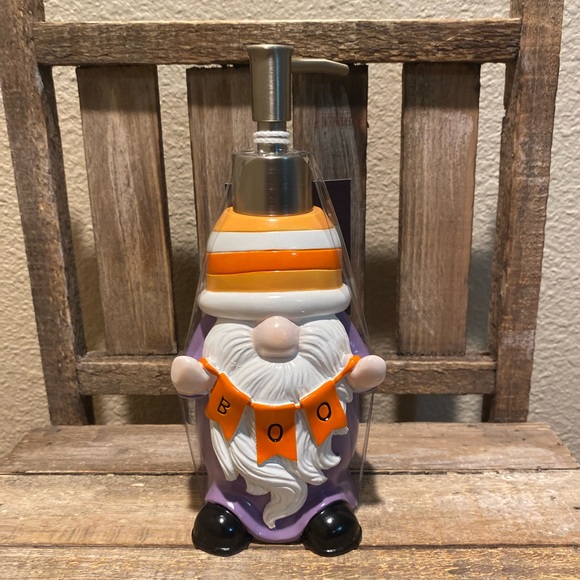 Halloween Gnome Soap Dispenser, Boo Gnome Soap Dispenser, Gnome Soap Pump, Gnome - Picture 1 of 13